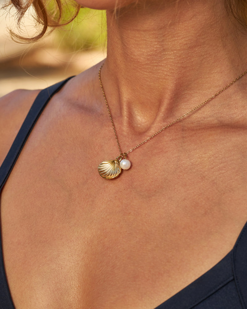 Cleo Necklace segunda imagen